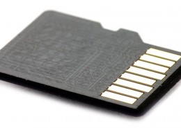 StorageReview-Toshiba-microSD-Class-10-UHS-I-Side